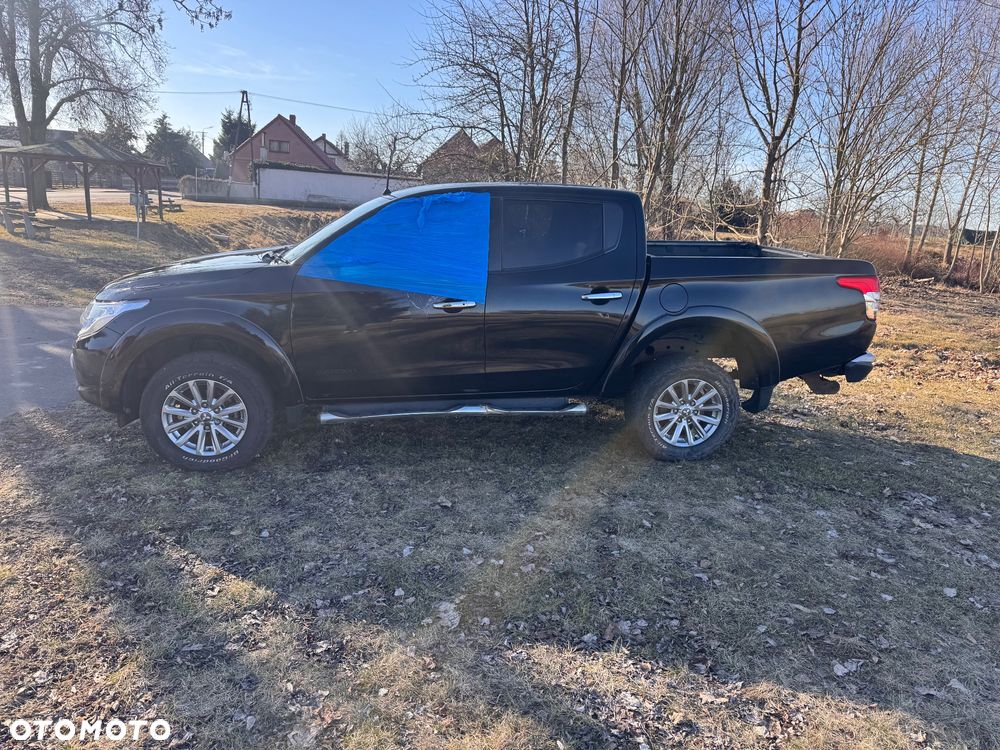 Mitsubishi L200 Pick Up 4x4 Autm Double Cab Intro Edition III - 4