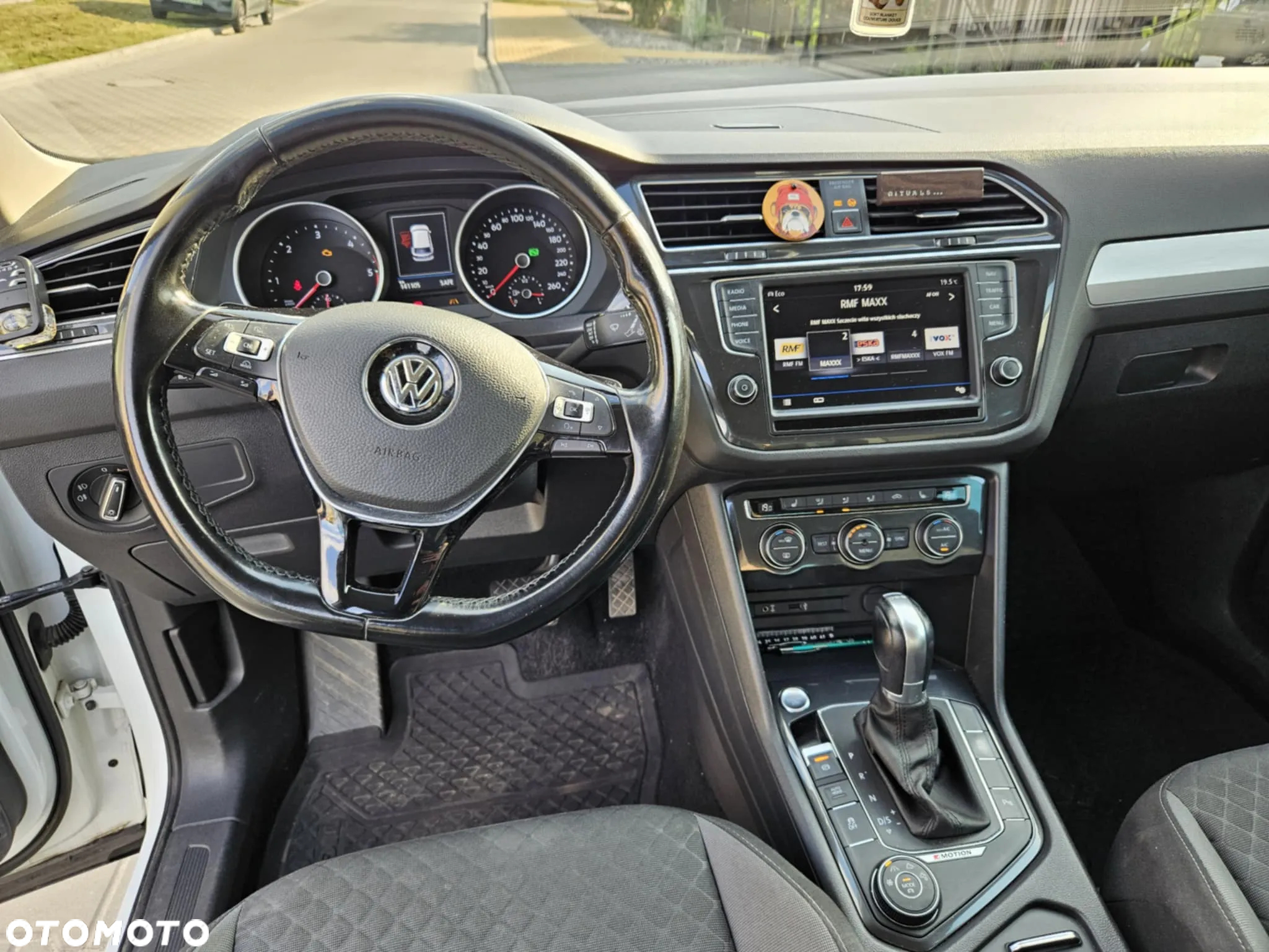 Volkswagen Tiguan 2.0 TDI BMT SCR 4Mot Comfortline DSG - 7
