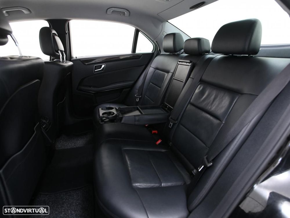 Mercedes-Benz E 250 CDi Avantgarde BE Auto. - 12