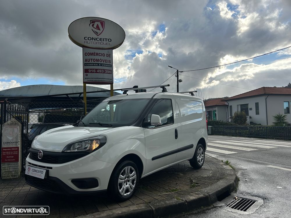 Fiat Doblo 1.6 Diesel 3 lugares Iva Dedutivel - 1