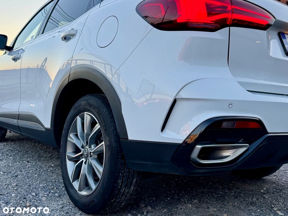 MG HS 1.5 T-GDI Exclusive DCT - 4