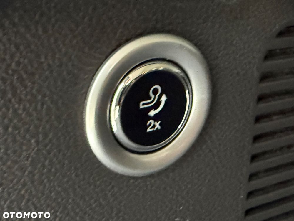 Ford Mondeo 2.0 EcoBlue Titanium - 17