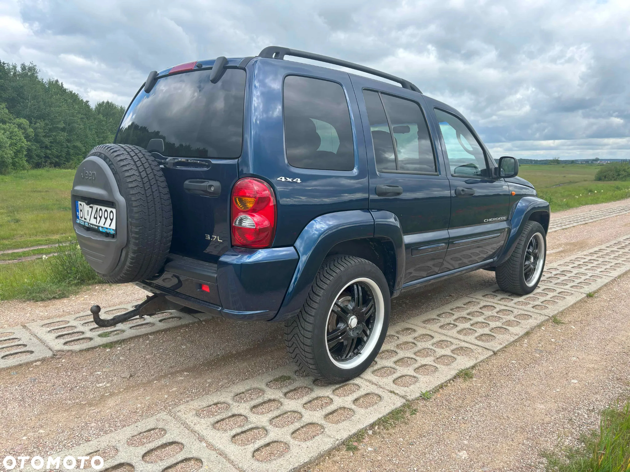 Jeep Cherokee 3.7 Limited - 6