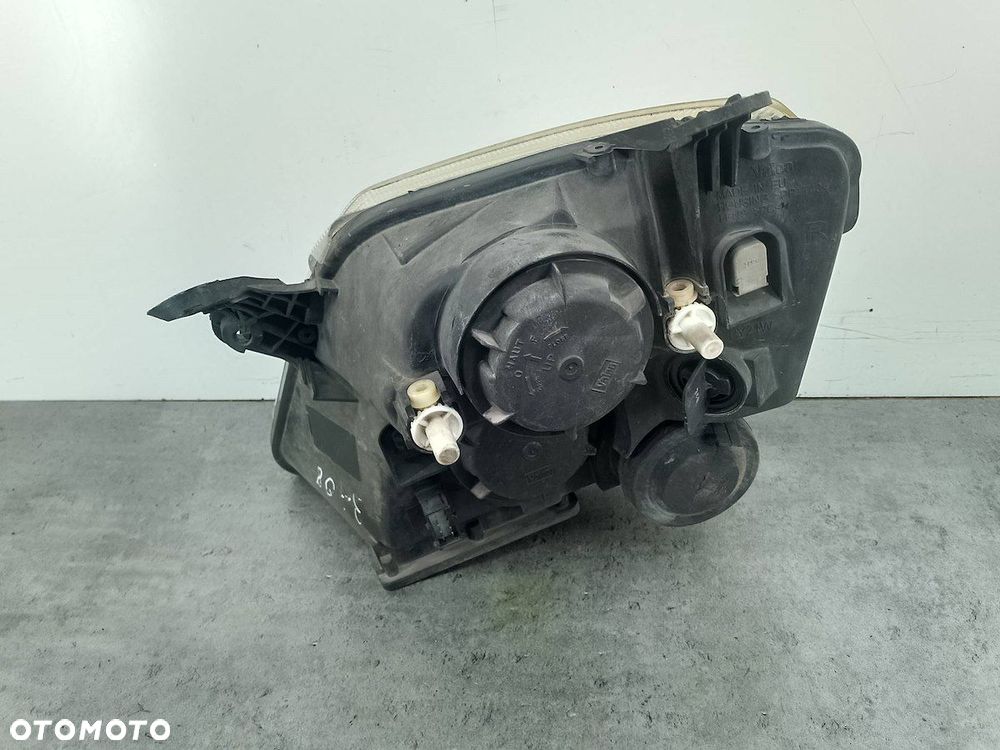 LAMPA PRZÓD PRAWA OPEL MERIVA A - 3