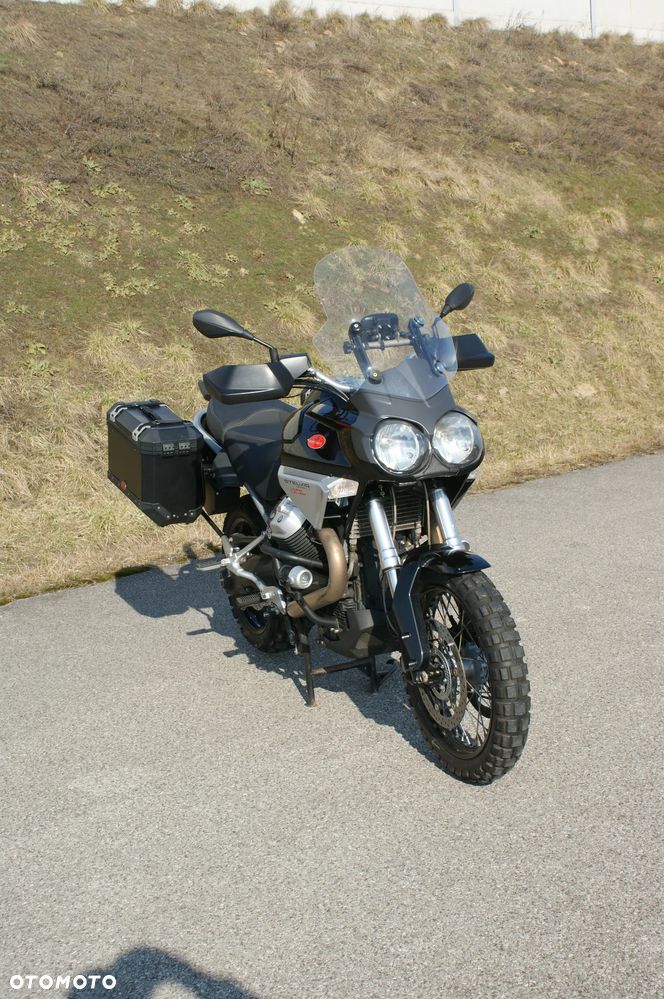 Moto Guzzi Stelvio - 3