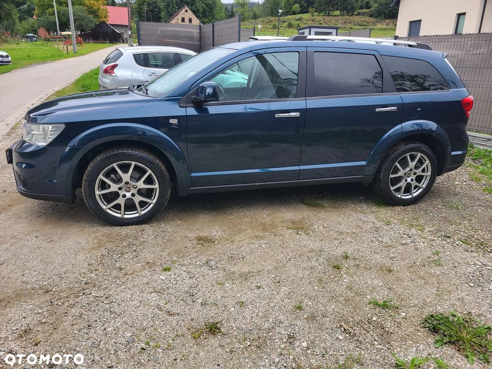 Fiat Freemont 2.0 Multijet 16V DPF Automatik Allrad Lounge - 3