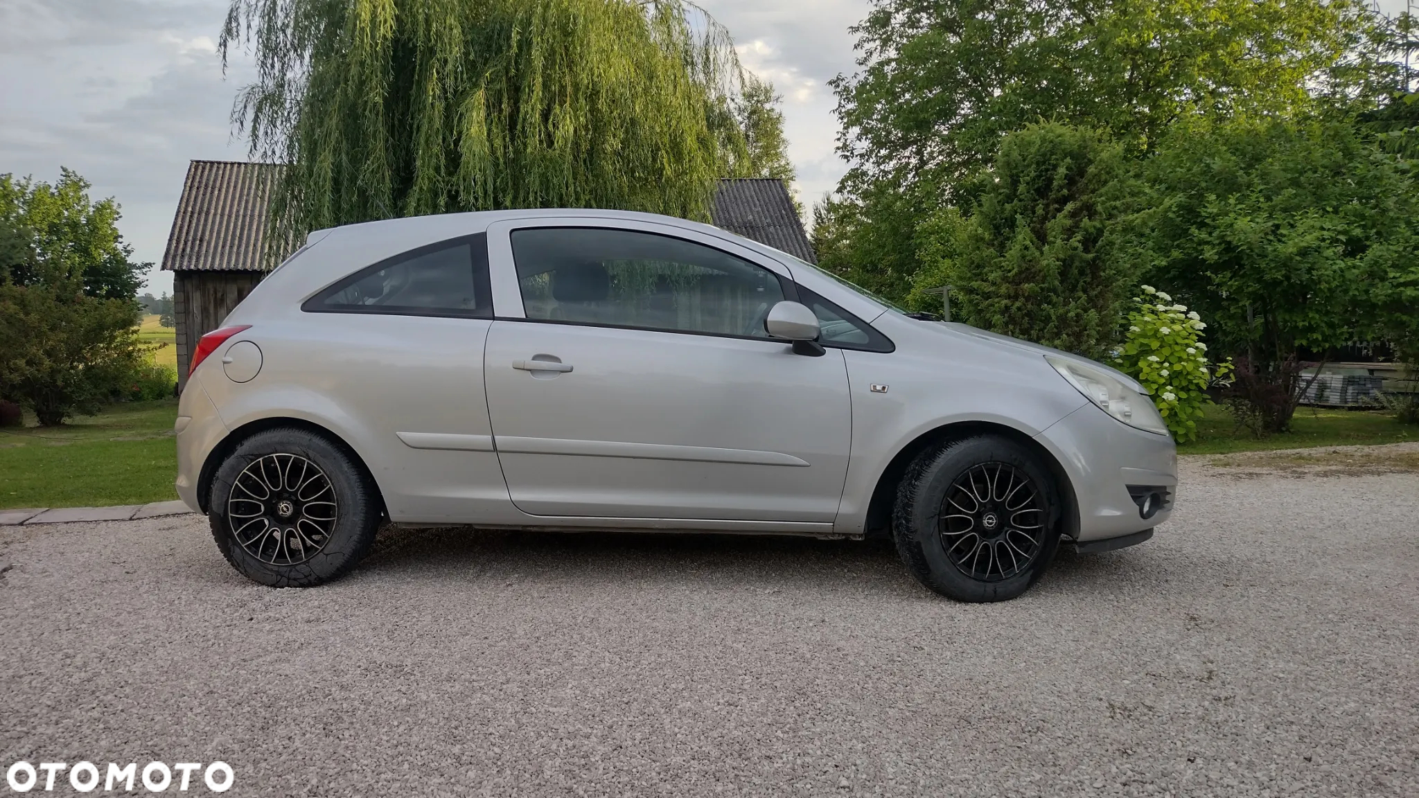 Opel Corsa - 2