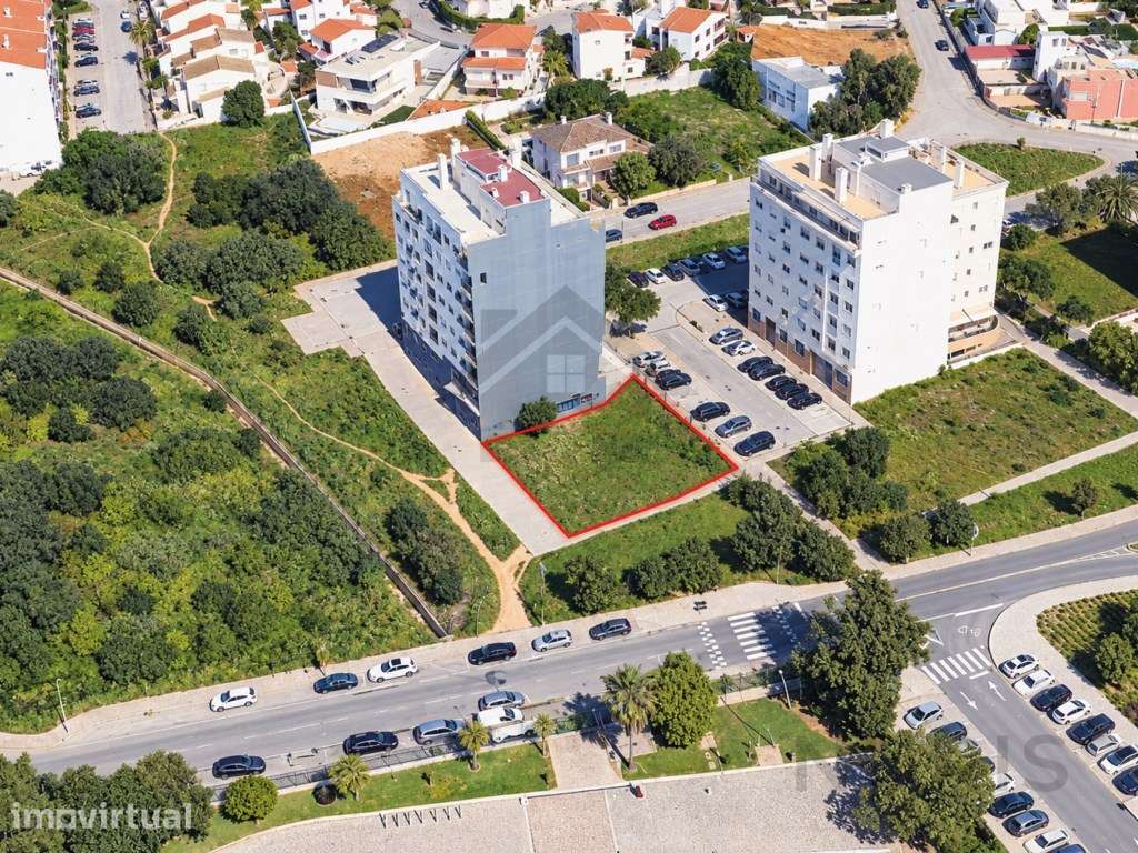Lote para Venda | 3.128 m² de Construção | Portimão - Grande imagem: 2/22