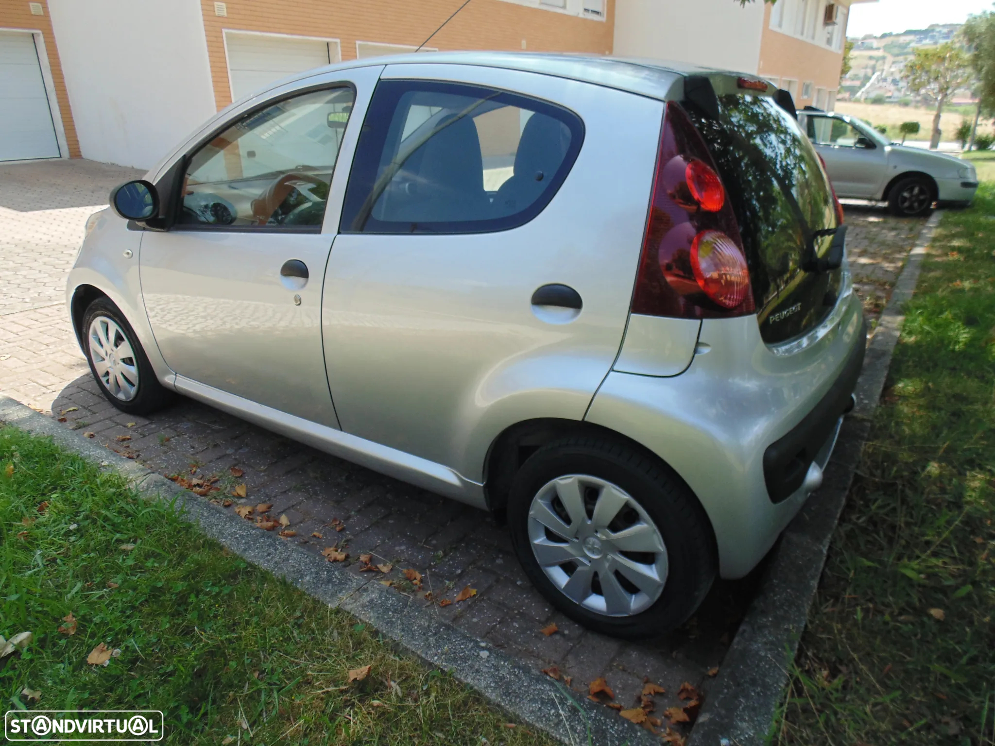 Peugeot 107 1.0 Active - 14