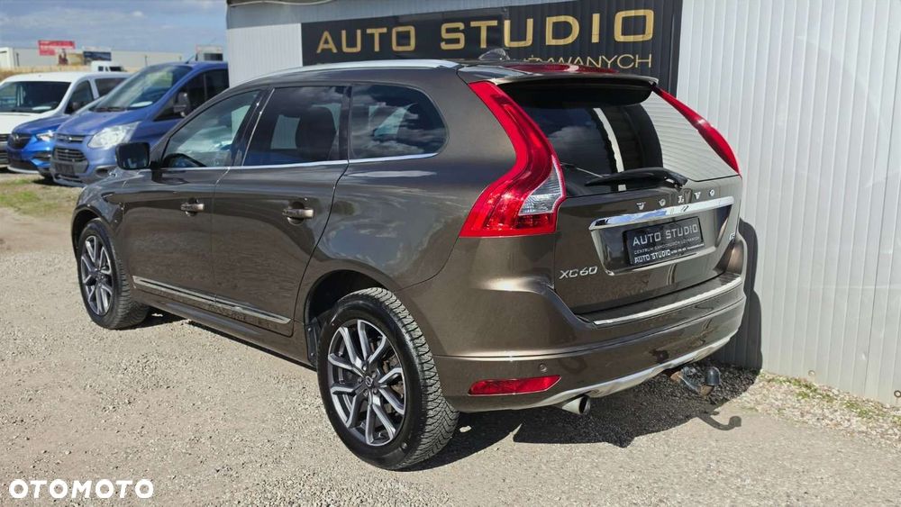 Volvo XC 60 D3 Geartronic Summum - 34