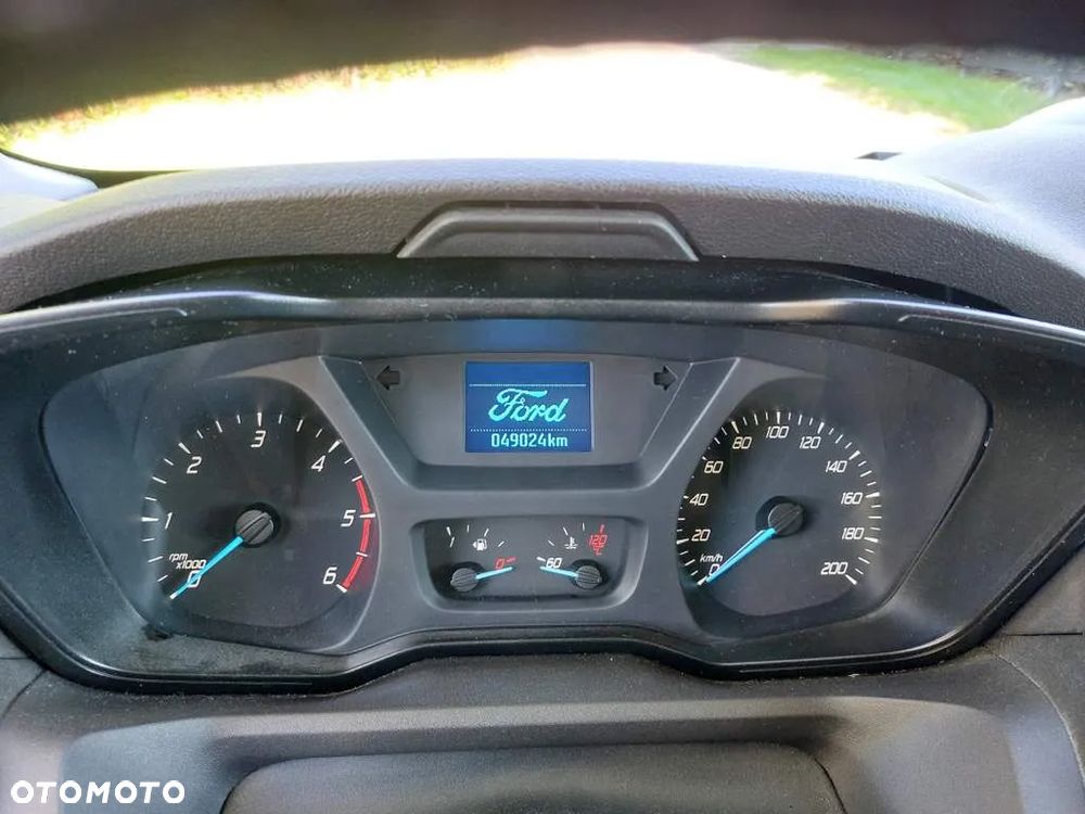 Ford ROLLER TEAM Kronos 5-Osobowy - 13