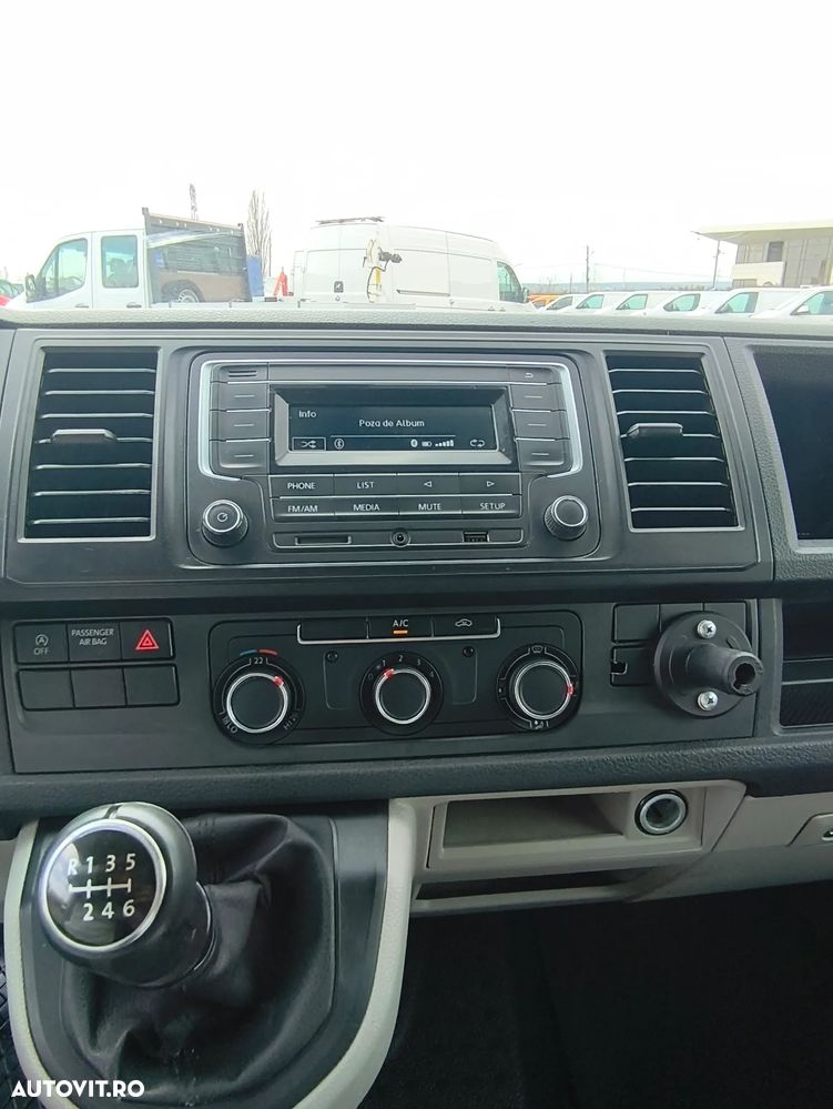Volkswagen Transporter - 13