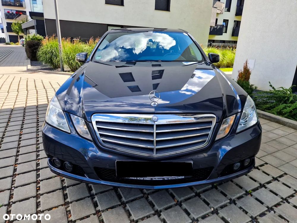 Mercedes-Benz Klasa E 200 CGI BlueEffICIENCY - 9