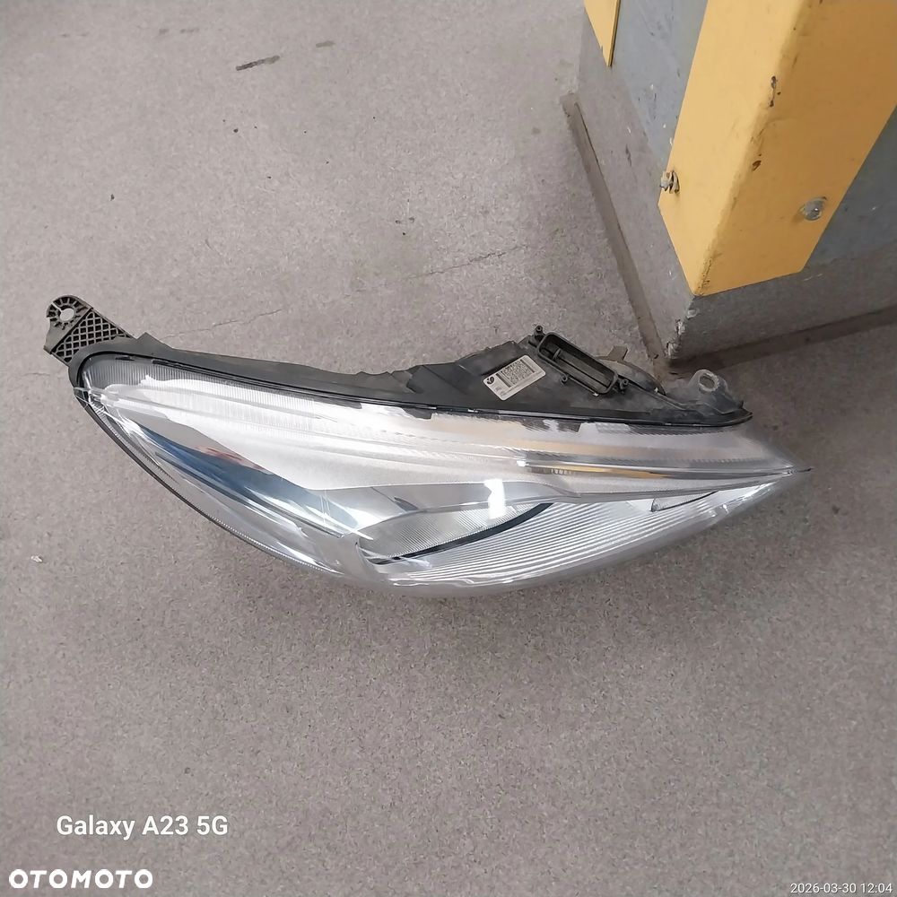 Ford Focus 1.6 Trend PowerShift - 21