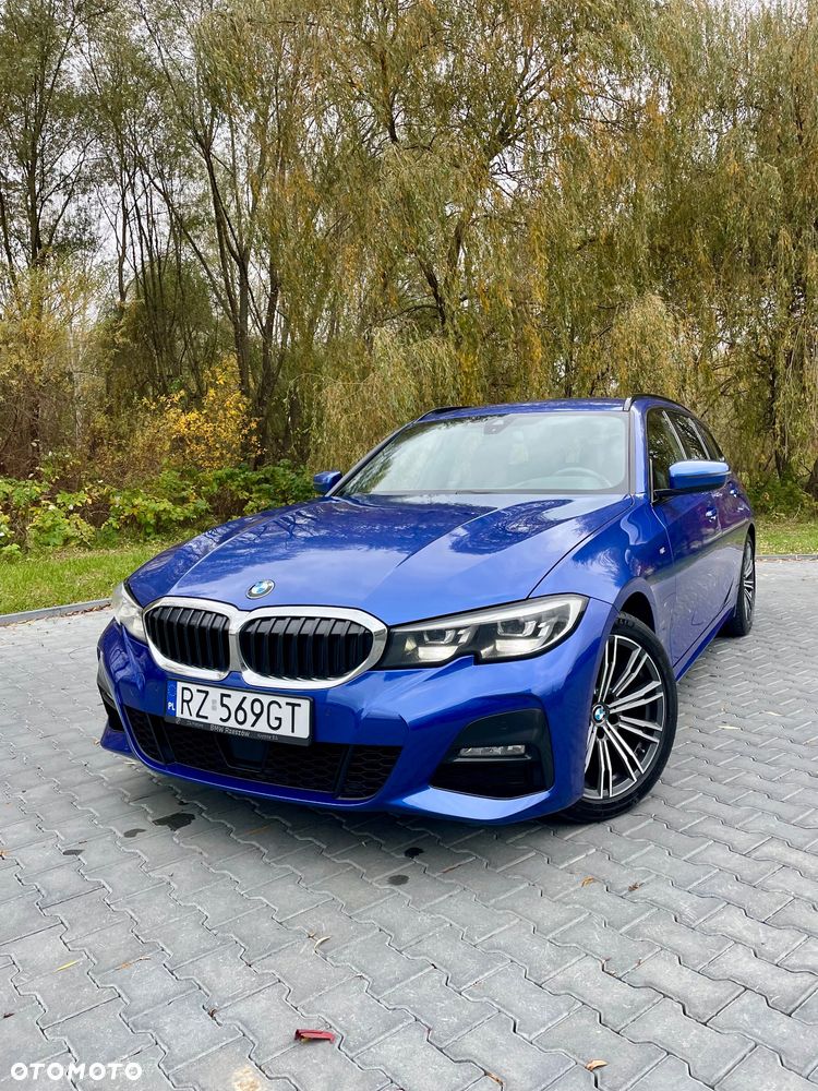 BMW Seria 3 320d M Sport - 2
