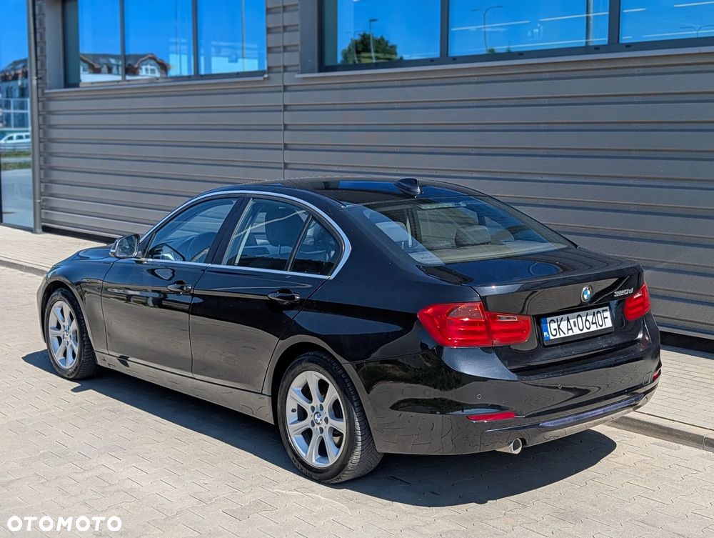 BMW Seria 3 320d Efficient Dynamics EU6 - 10