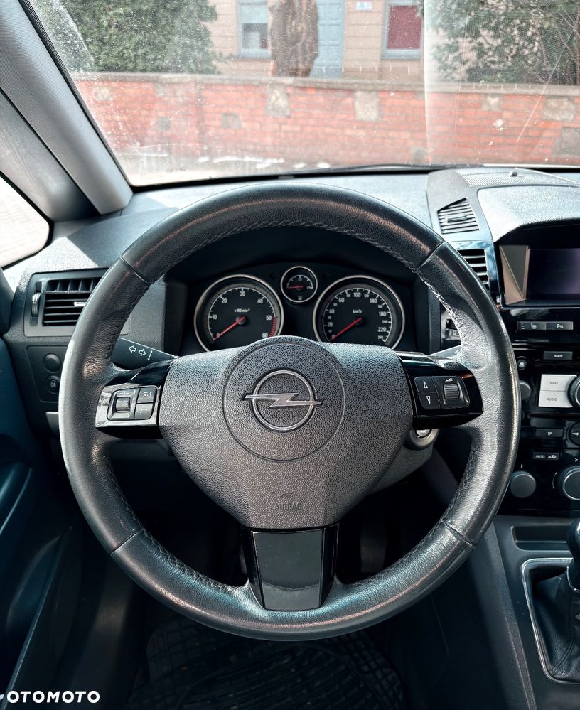Opel Zafira 1.7 CDTI ecoFLEX Edition - 10