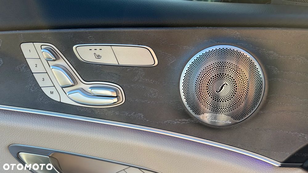 Mercedes-Benz Klasa E 300 d 4-Matic Avantgarde - 22