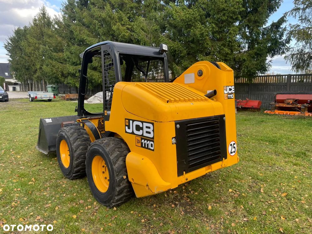 Bobcat ROBOT 94 konie + zamiatarka i pług - 3