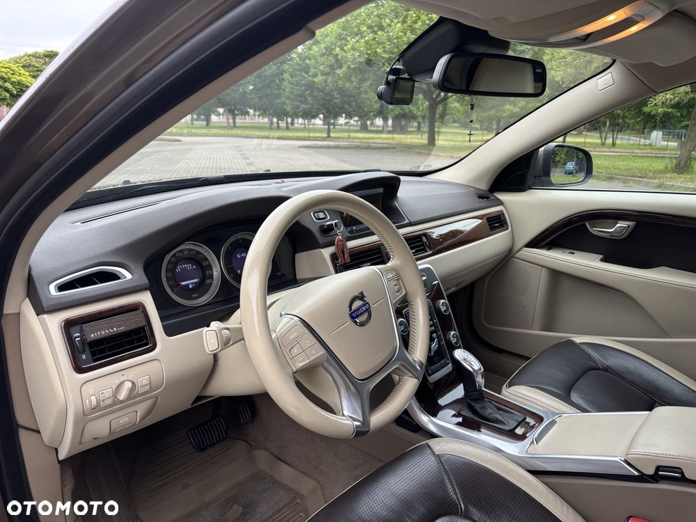 Volvo S80 - 17