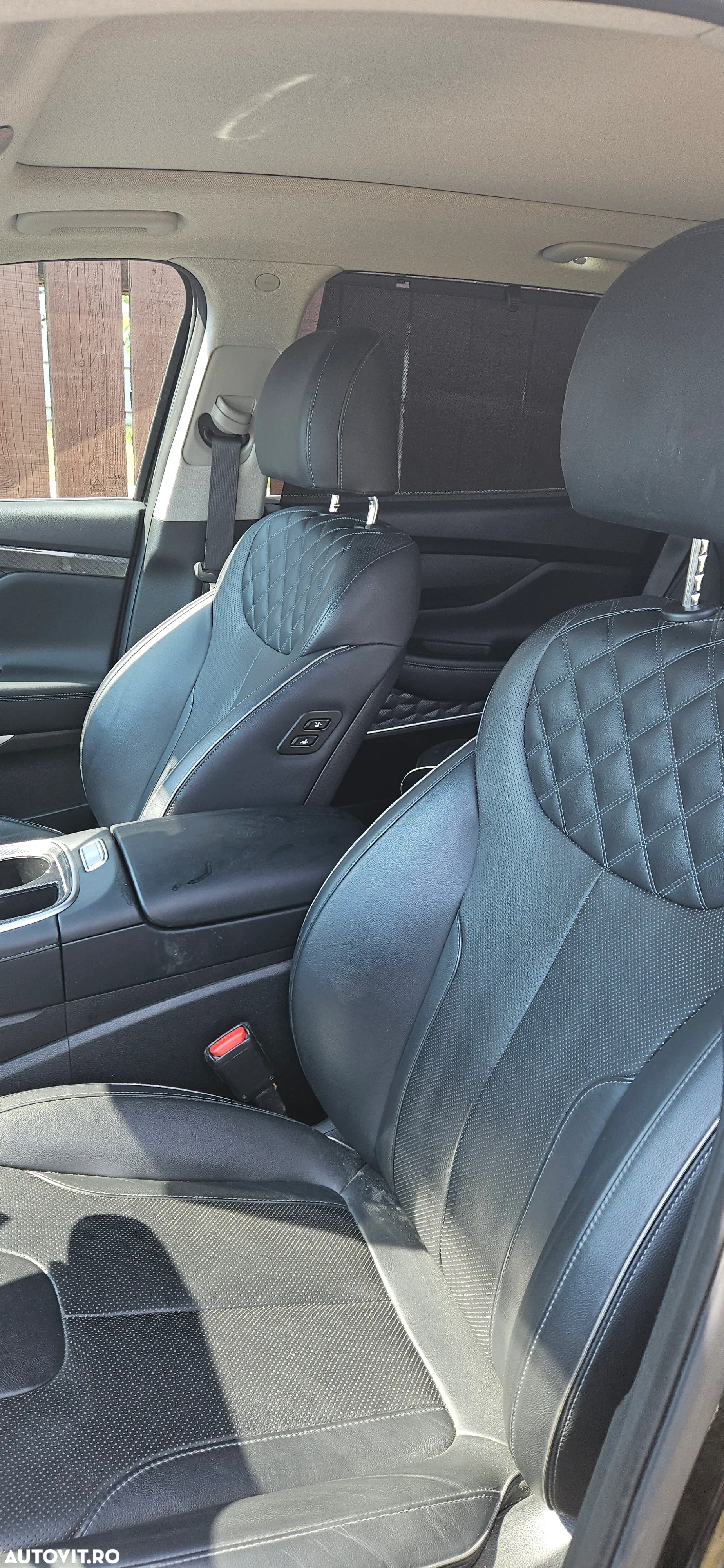 Hyundai Santa Fe Plug-in Hybrid 1.6 l 265 CP 4WD 6AT Luxury - 11