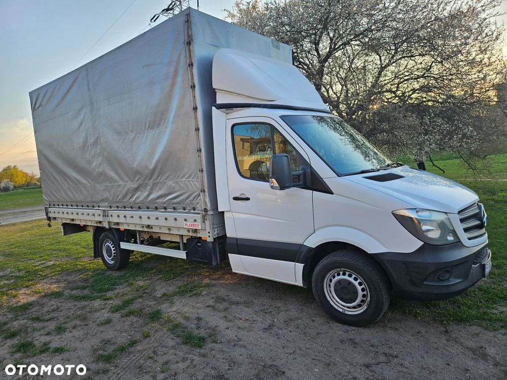 Mercedes-Benz Sprinter - 1