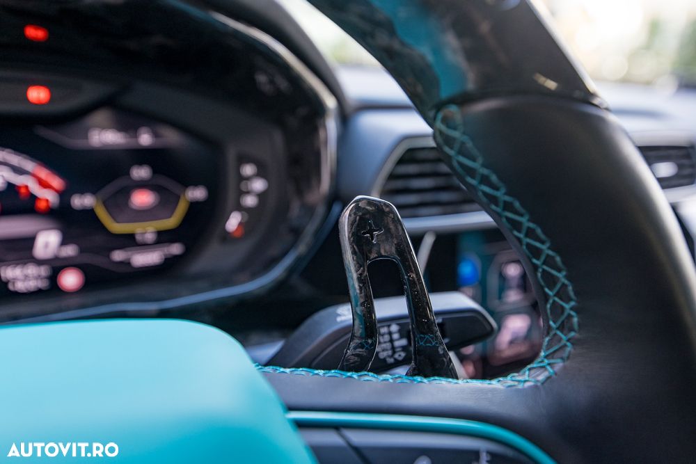 Lamborghini URUS - 40