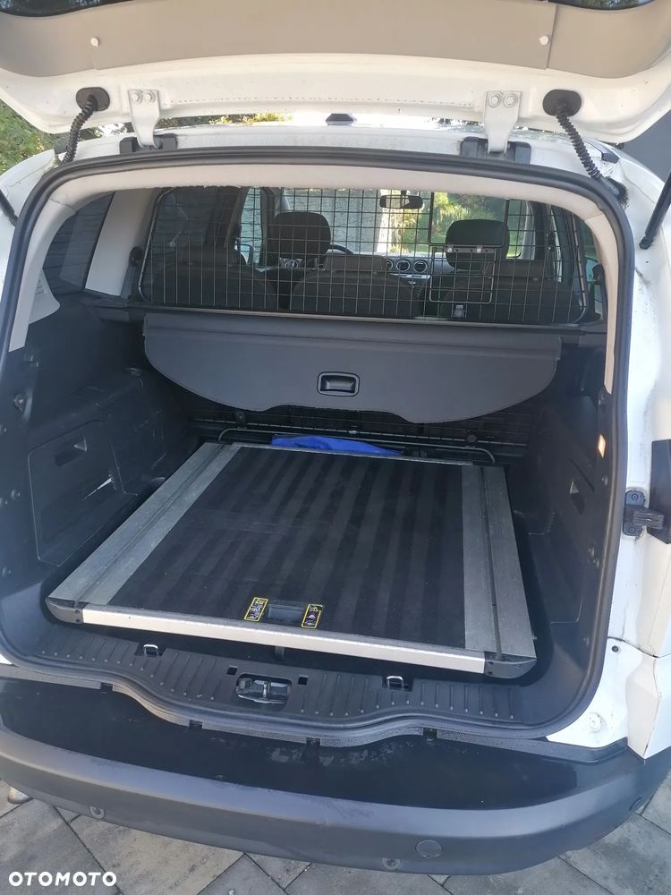 Ford S-Max - 5