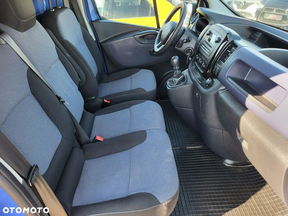 Opel Vivaro - 20