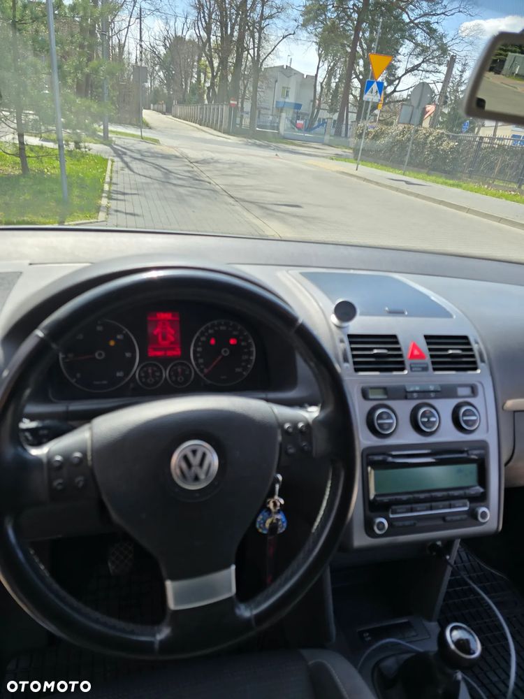 Volkswagen Touran 1.9 TDI Highline - 21