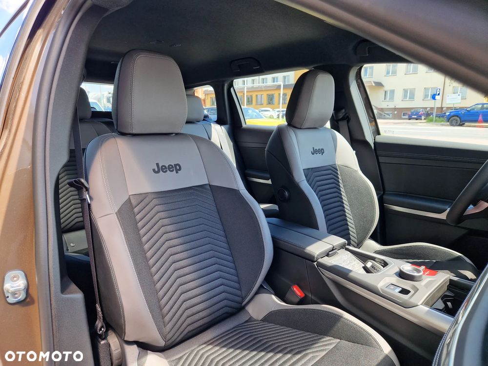 Jeep Compass 73.7kWh Standard Range Altitude FWD - 29