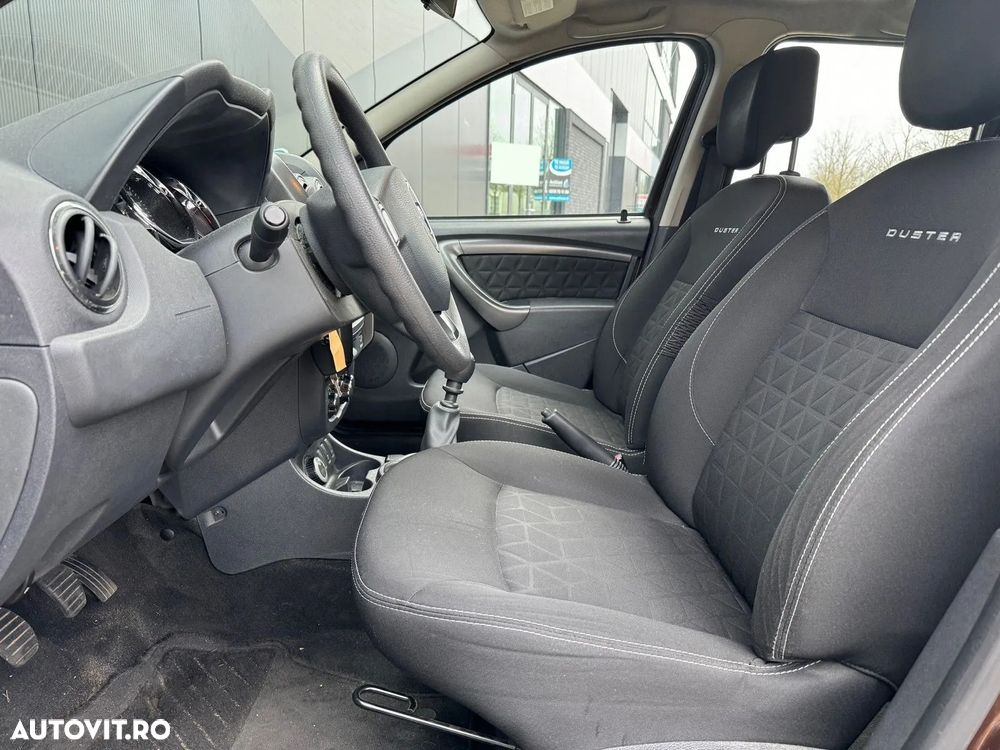 Dacia Duster 1.5 dCi 4x4 Laureate - 2