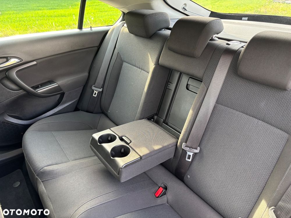 Opel Insignia 1.4 T Cosmo S&S - 21