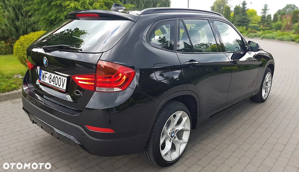 BMW X1 sDrive20i Sport Line - 12