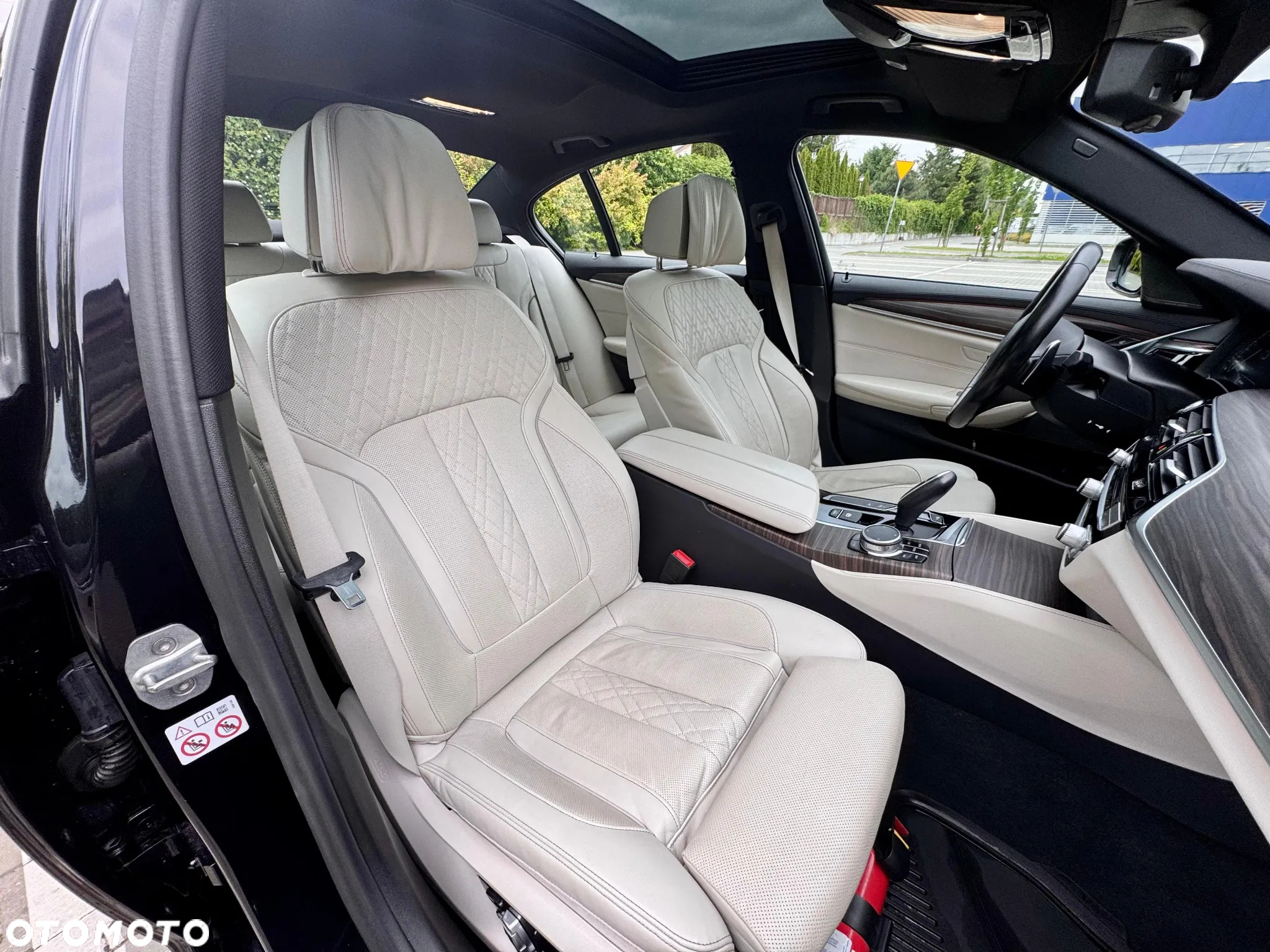 BMW Seria 5 540i xDrive M Sport sport - 19