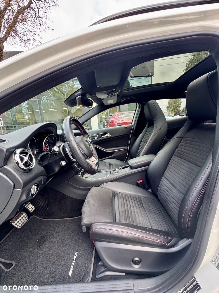 Mercedes-Benz GLA 200 7G-DCT AMG Line - 15