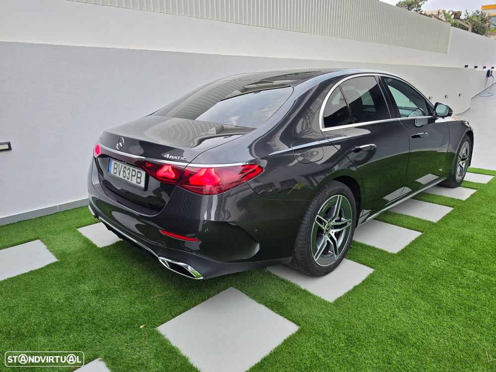 Mercedes-Benz E 300 de AMG Line 4Matic - 6