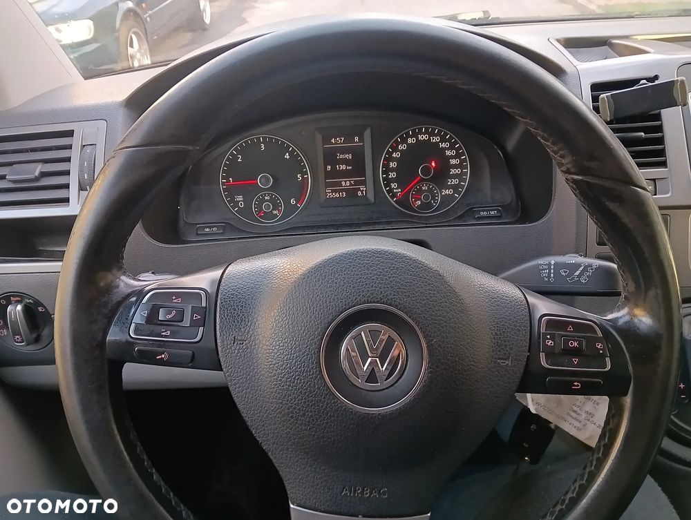 Volkswagen Transporter - 16