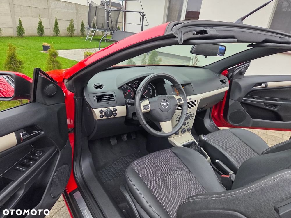 Opel Astra 1.8 Enjoy EU5 - 19