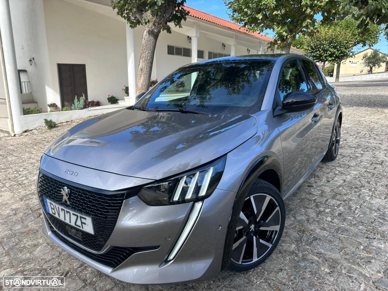 Peugeot 208 Elektromotor 136 Business - 1
