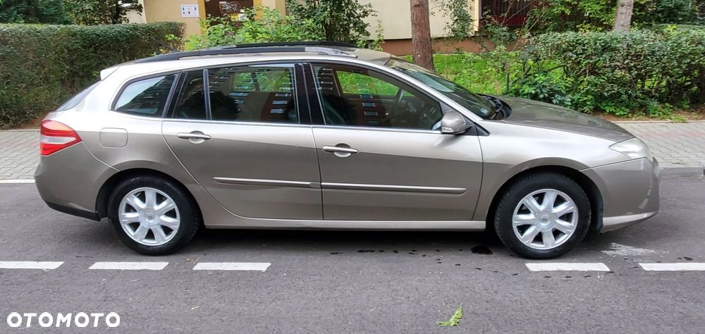 Renault Laguna 2.0 Tech Run - 10