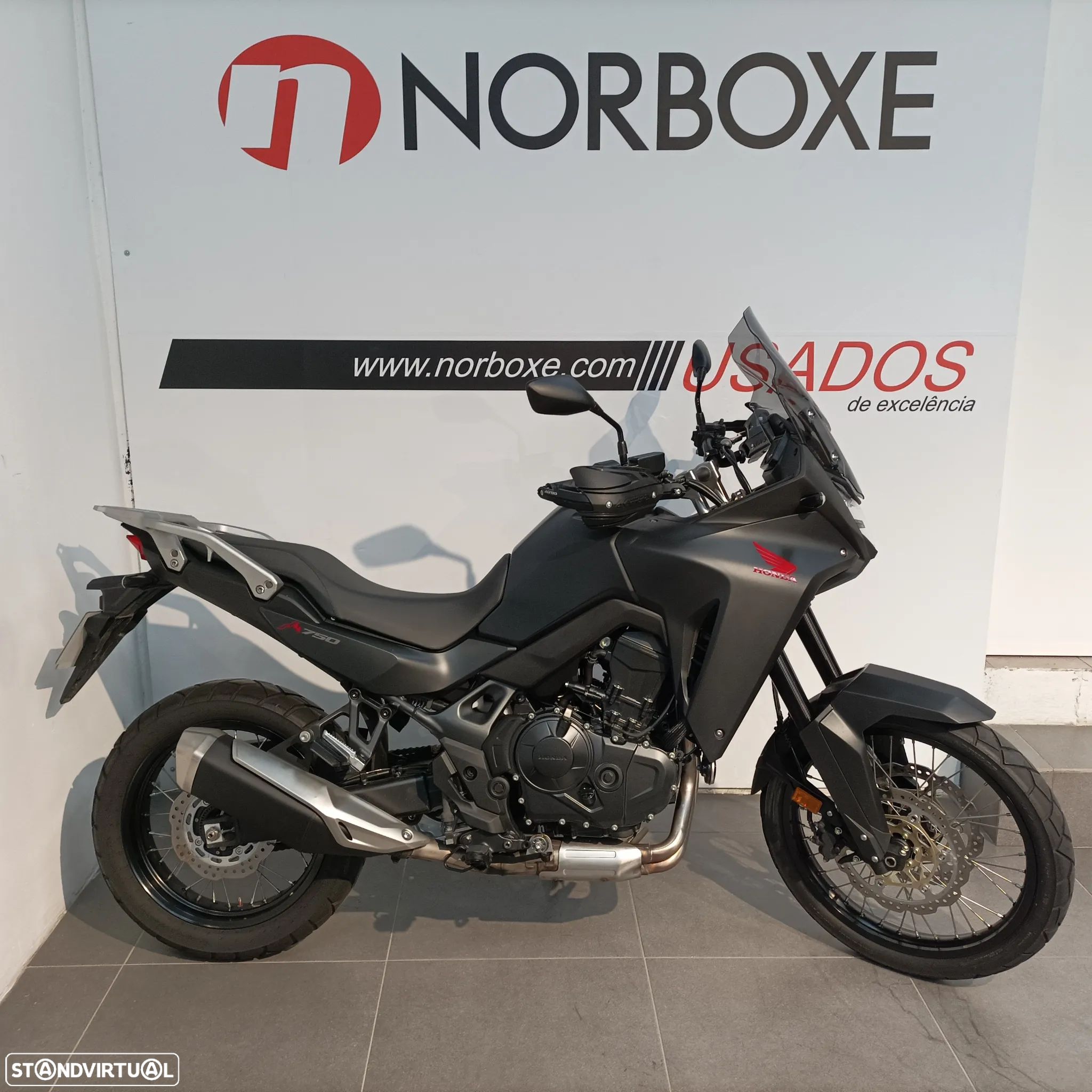 Honda Transalp 750 - 1