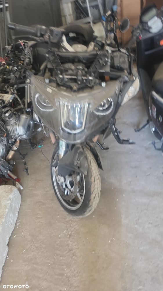 BMW RT - 12