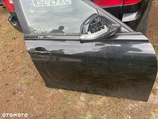 BMW 3 F30 F31 czarne DRZWI przód pprawe rzednie prawy PRAWE kolor 475 black sapphire metallic z rysą - 6