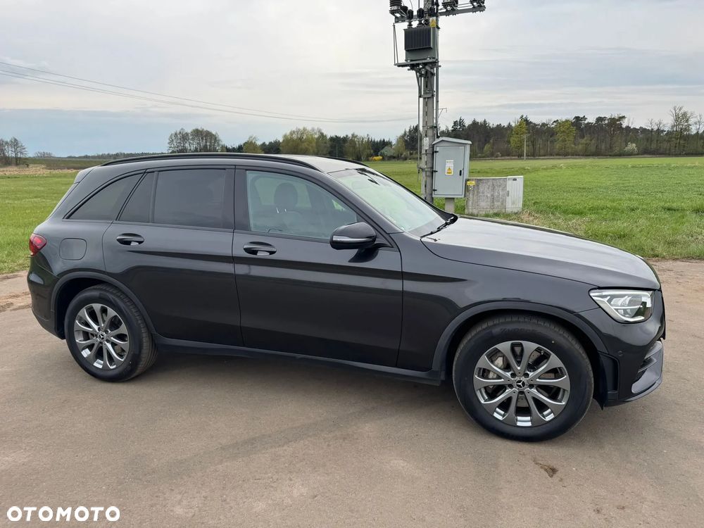 Mercedes-Benz GLC 220 d 4Matic 9G-TRONIC Edition AMG Line - 25