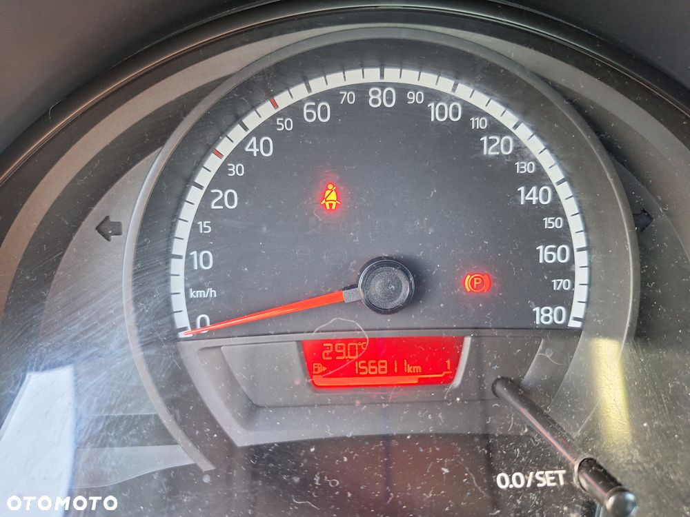 Volkswagen up! - 8
