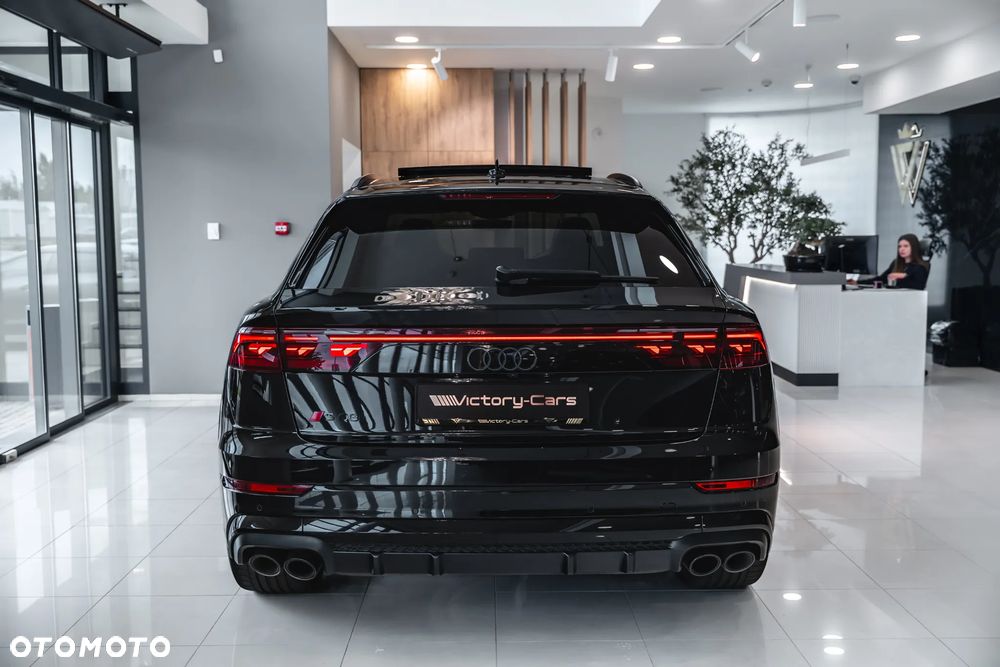 Audi SQ8 - 18