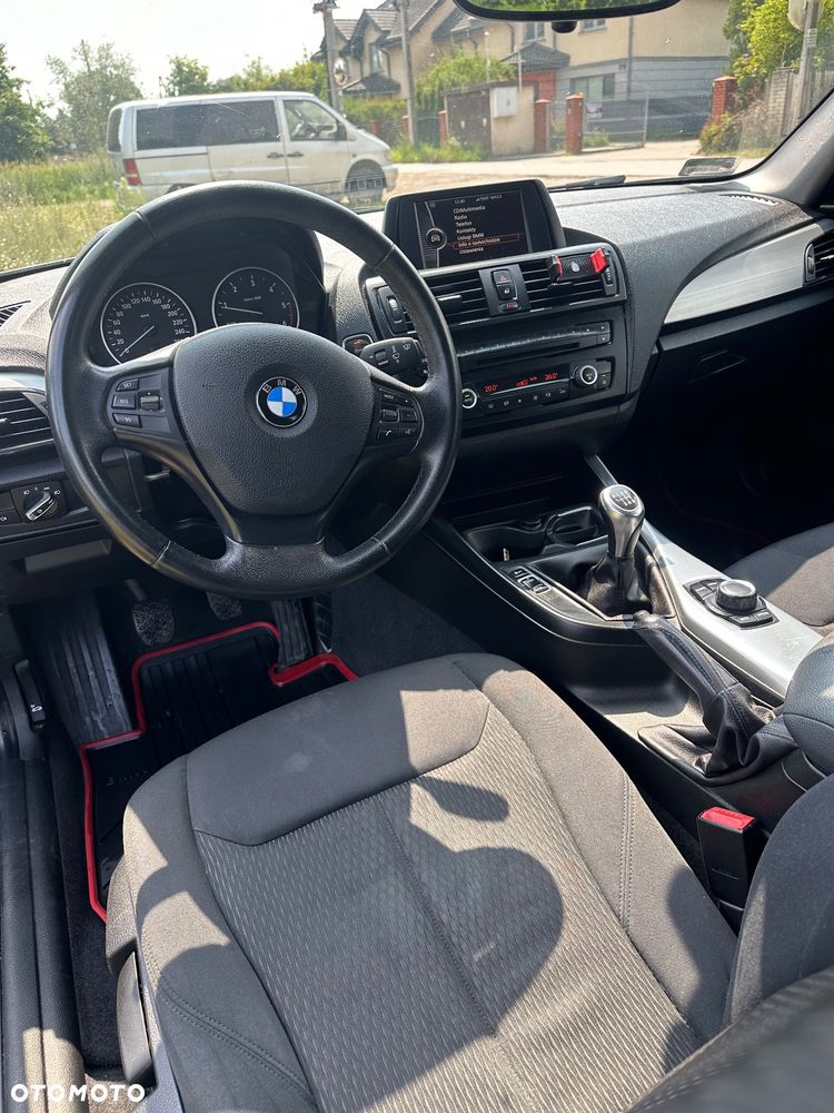 BMW Seria 1 116d - 4