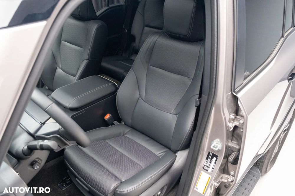 Toyota Land Cruiser - 10