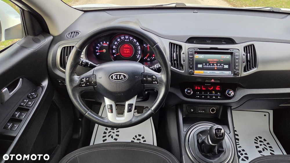 Kia Sportage - 12